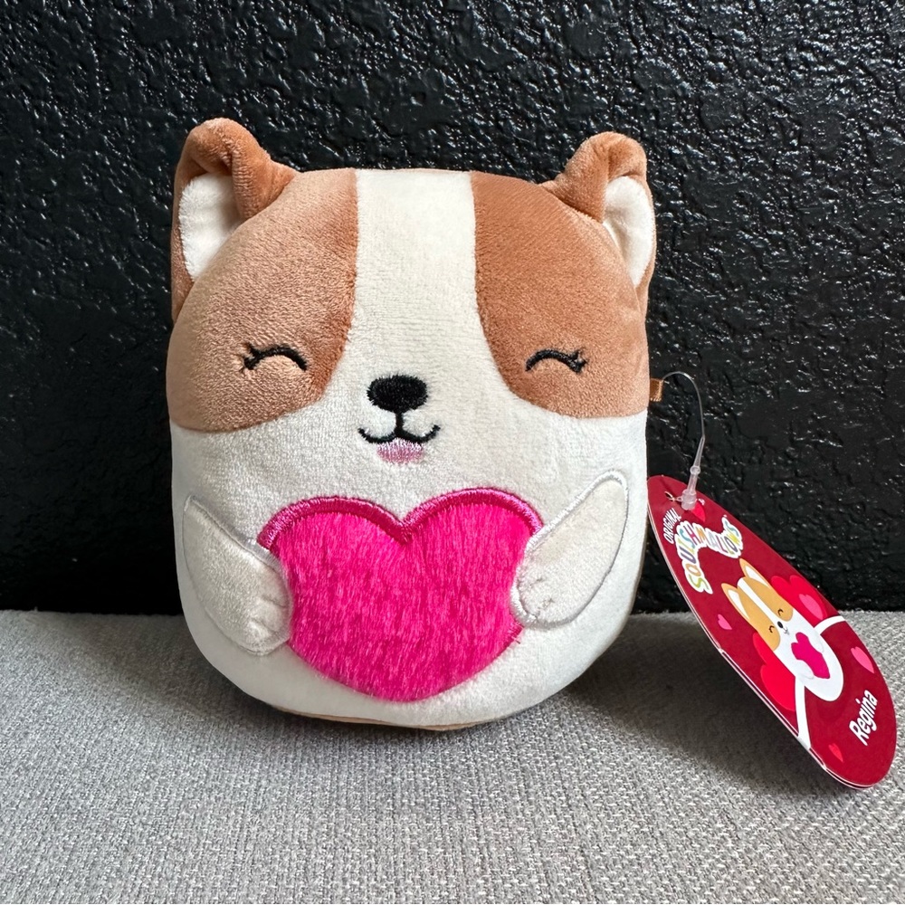 5” Regina the Corgi Dog 🐶 Valentines Squishmallows